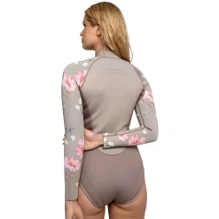 Loum Shorty manga larga cremallera frontal para mujer Aquabelle