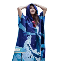 Oceanarium Poncho Whale