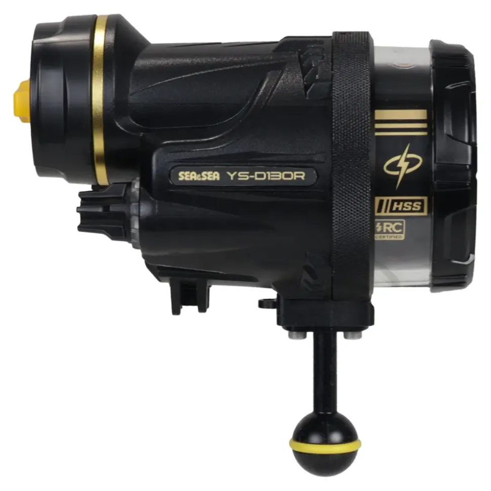 Sea And Sea Foco de buceo Flash YS-D130R